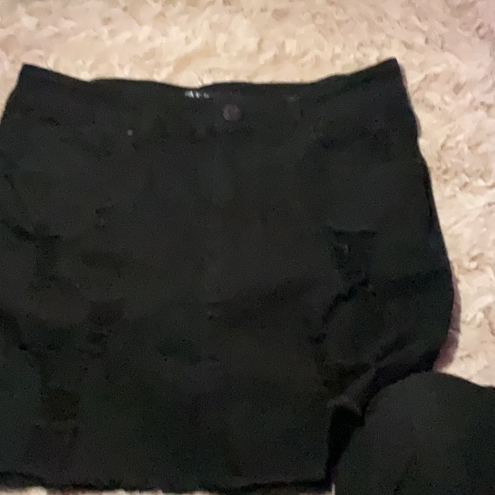 Ripped Jean skirt